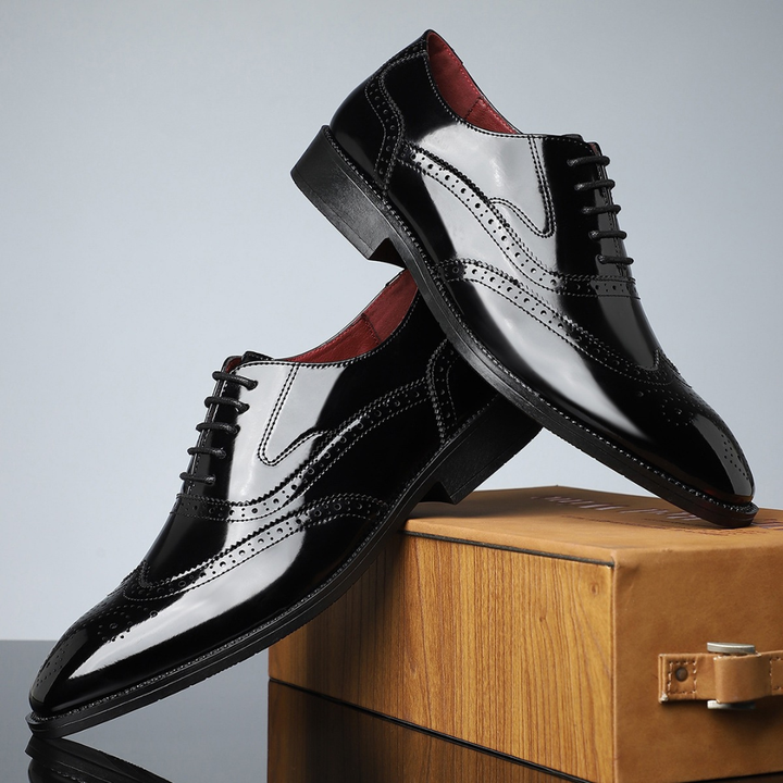 Bravanto | Traditioneller Schnitt Oxford Wingtip Schuh