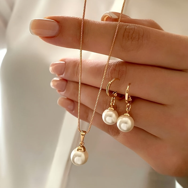 Isara | Schmuckset mit eleganten Perlen und anspruchsvollem Finish