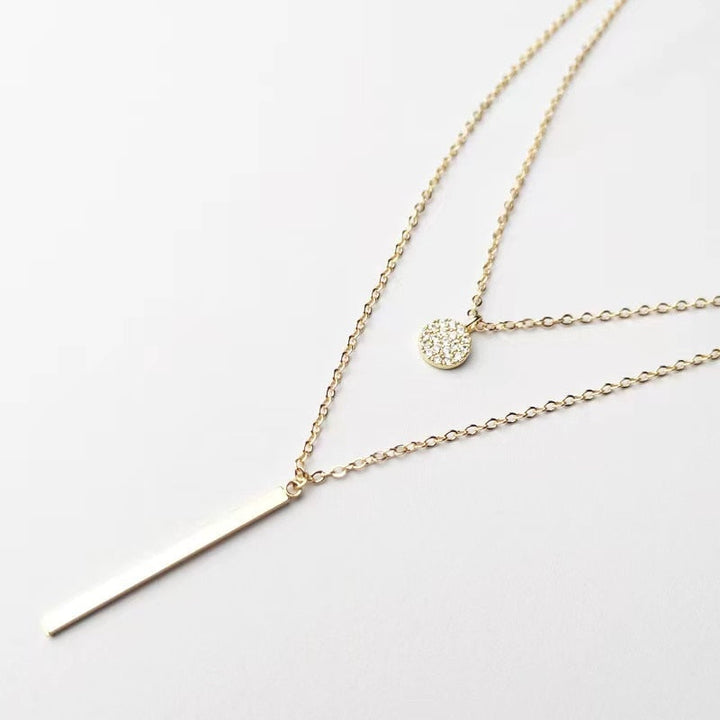 Oona | Doppelschicht-Halskette mit elegantem und modernem Design