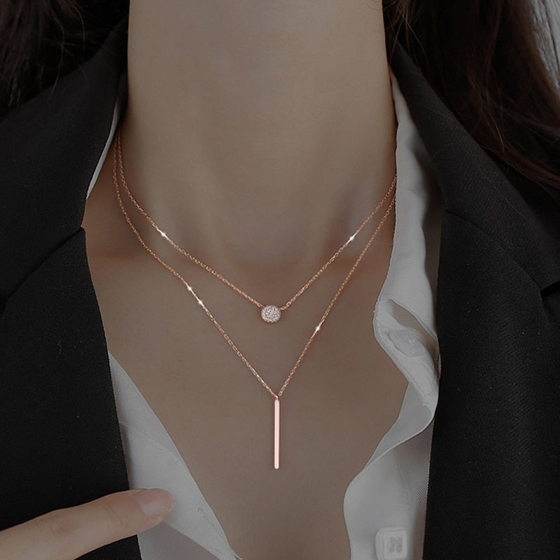 Oona | Doppelschicht-Halskette mit elegantem und modernem Design