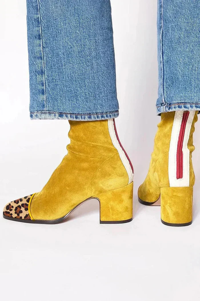 Calíra | Schicke Wildleder-Stiefelette mit niedrigem Blockabsatz