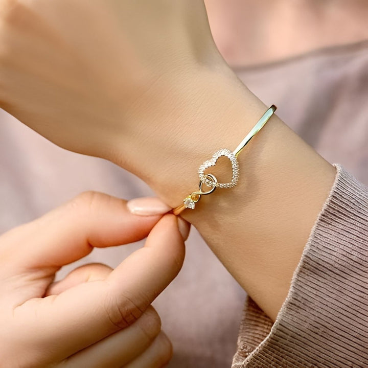 Evelessa | Passende Armbänder für Mutter und Tochter mit Unendlichkeit