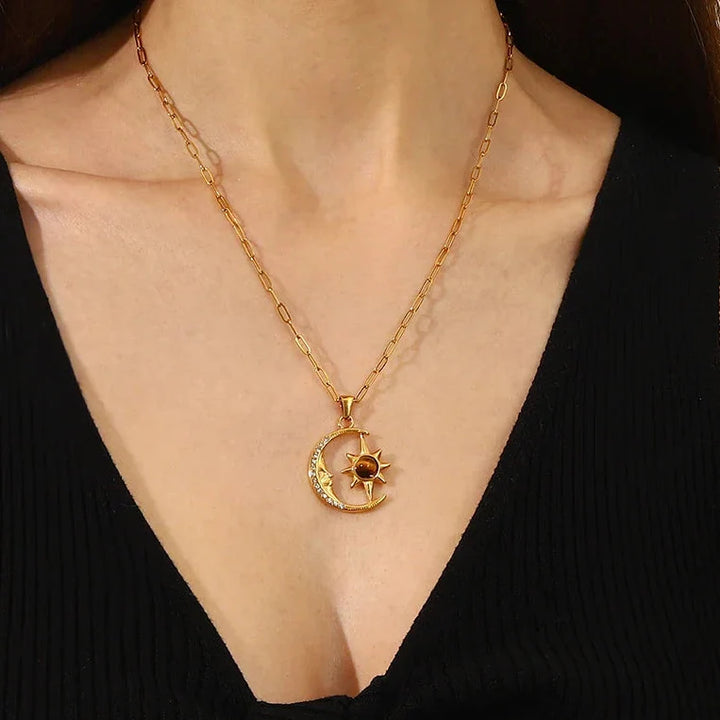 Gavella | Anhänger-Halskette Umarmung des Mondes