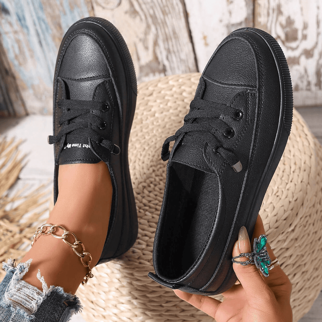 Dovella | Weiße Orthopädische Schuhe für Frauen mit Schnürsenkeln und Weicher Einlage
