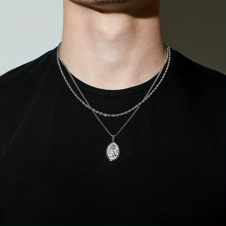 Seraphine | Halskette aus Edelstahl mit ovalem Dreh-Design für Herren, modisches Casual-Accessoire