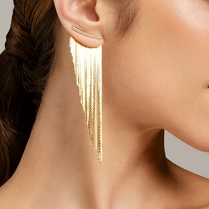Diana | Goldene Ohrringe mit Quasten und Wasserfallblatt-Design