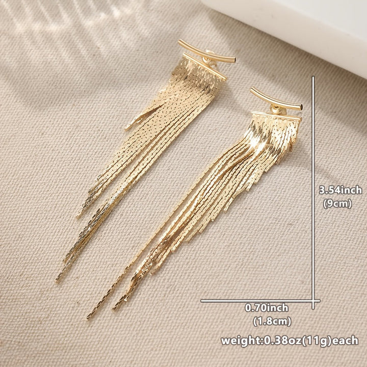 Diana | Goldene Ohrringe mit Quasten und Wasserfallblatt-Design
