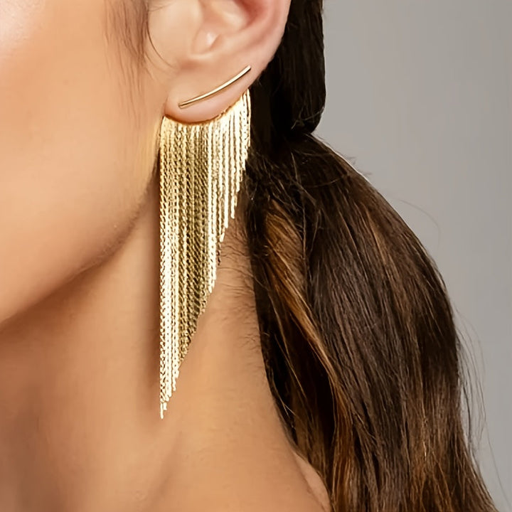 Diana | Goldene Ohrringe mit Quasten und Wasserfallblatt-Design