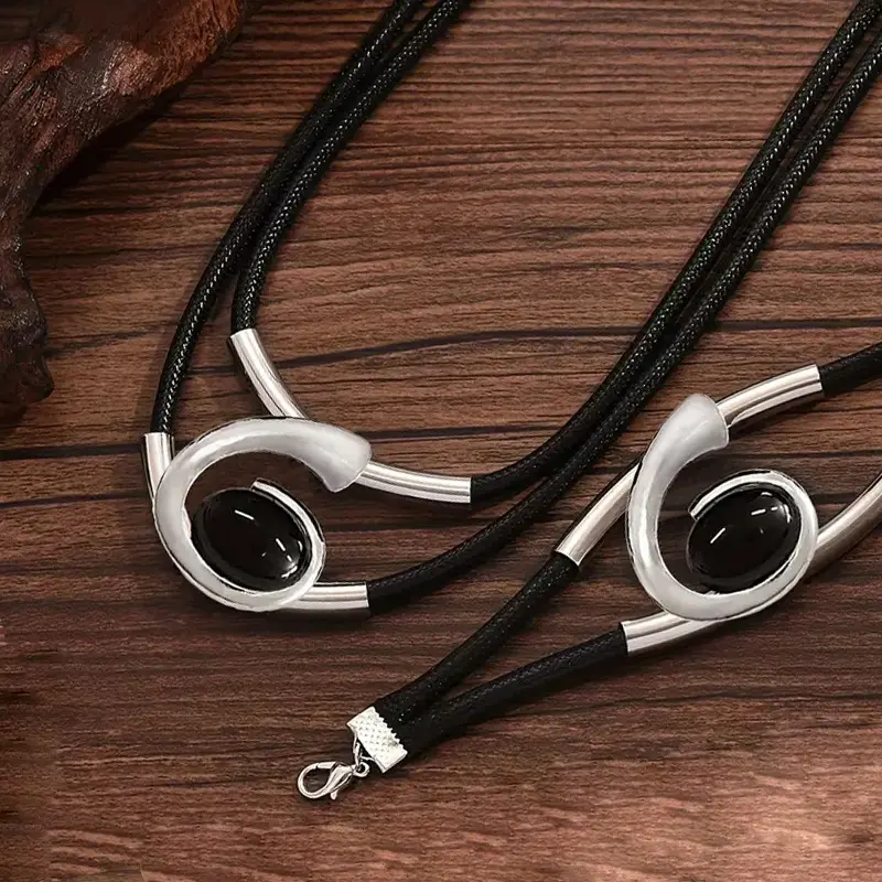 Suri  | Vintage Boho-Stil Halsketten- und Armband-Set
